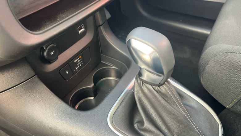 Citroen C3 1.2 PureTech 110 Plus 5dr EAT6 Petrol Hatchback